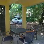 蒙喜洛维西度假屋 *
